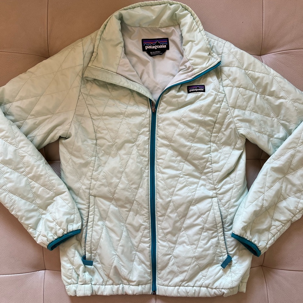 Patagonia boy or girl jacket, size kids XL (14)